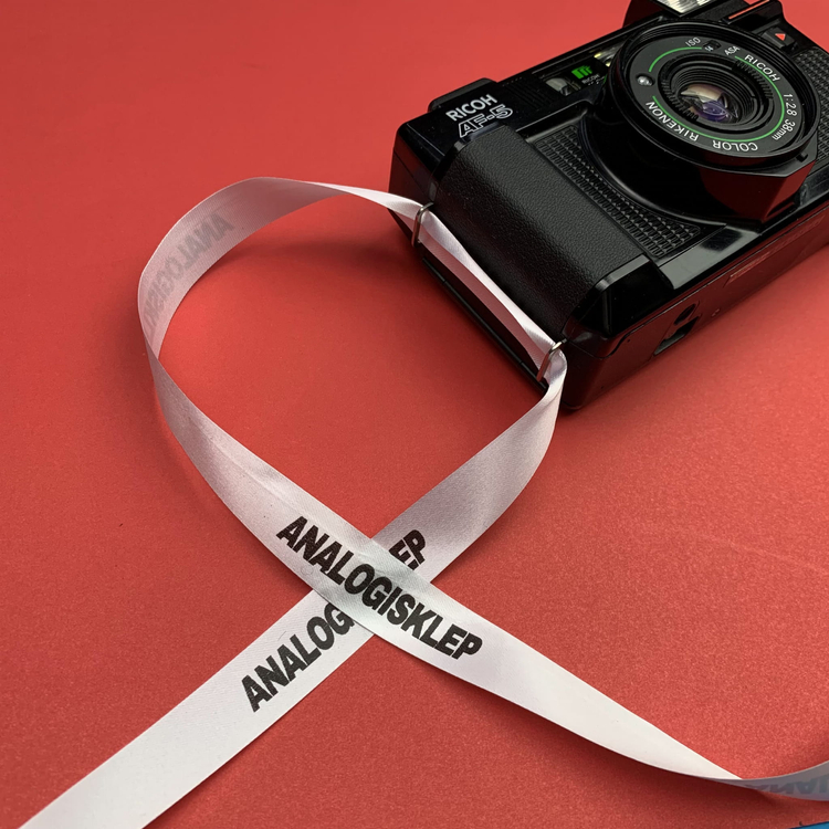 Aparat analogowy Ricoh XF-30