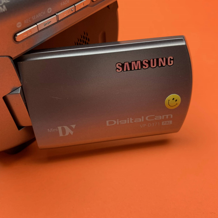 Kamera na kasetki Samsung VP-D371 Pal