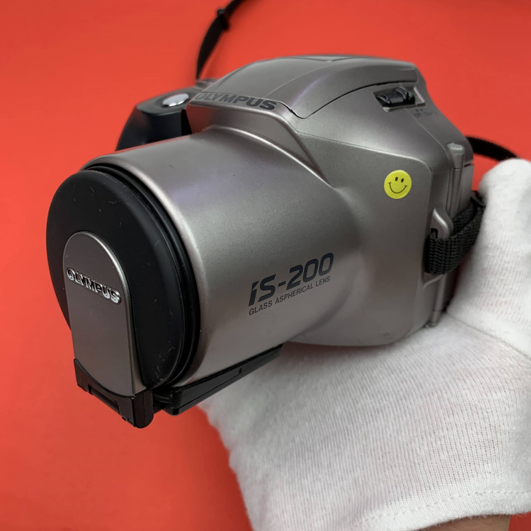 Lustrzanka analogowa Olympus IS-200
