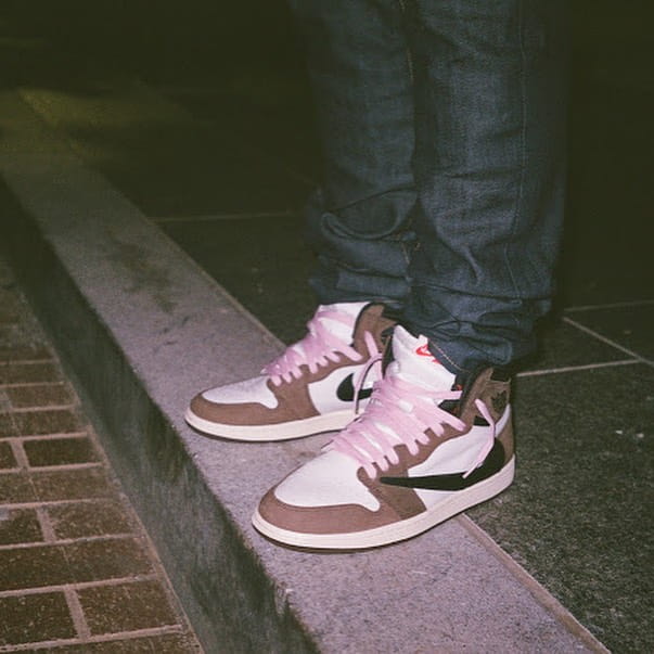 Legendarny aparat analogowy Olympus MJU II