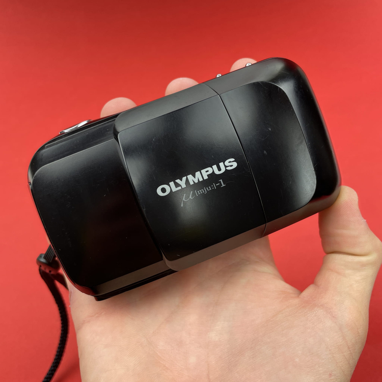 Aparat analogowy Olympus Mju I