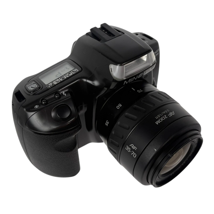 Aparat analogowy Minolta Dynax 300si Body + Obiektyw