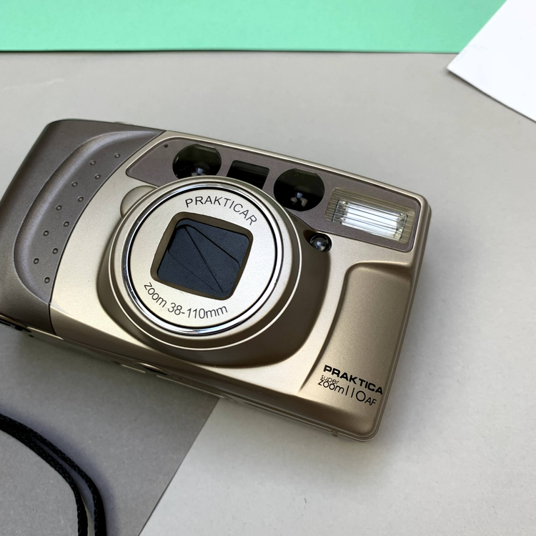 Praktica superzoom 110AF