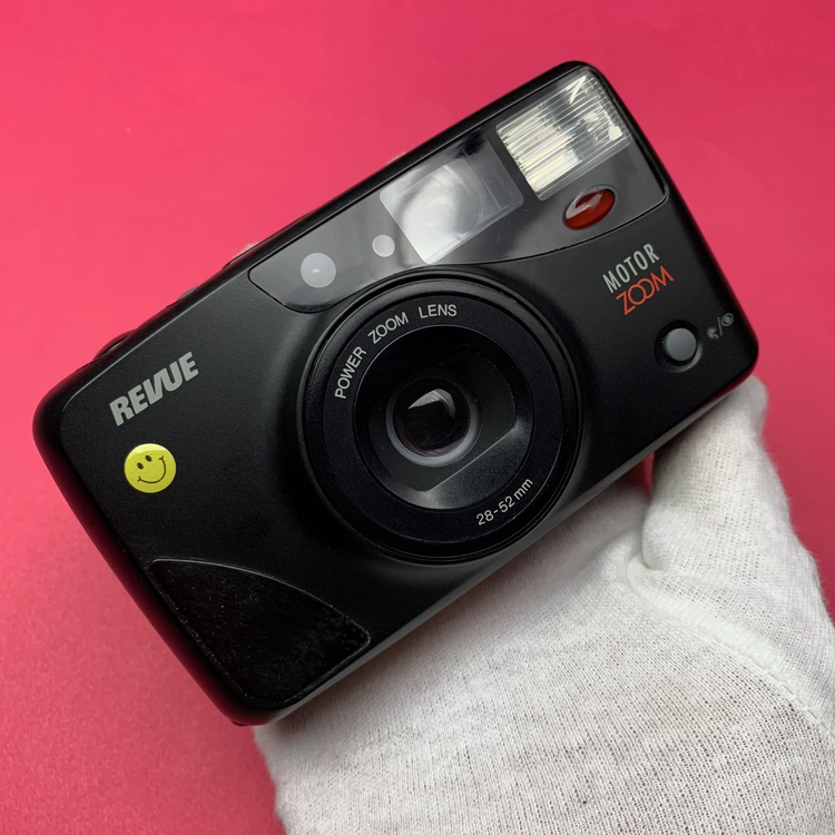 Aparat analogowy Revue Motor Zoom