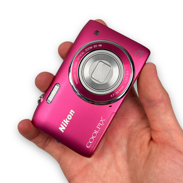 Aparat cyfrowy Nikon Coolpix S3500 limitowany