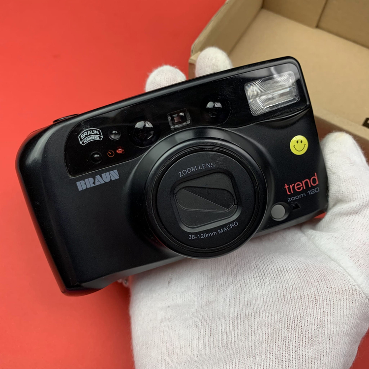 Zestaw z aparatem analogowym Braun Trend Zoom 120