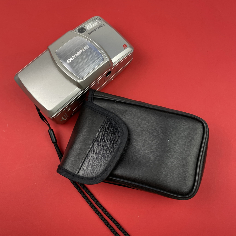 Aparat analogowy Olympus Superzoom 100G