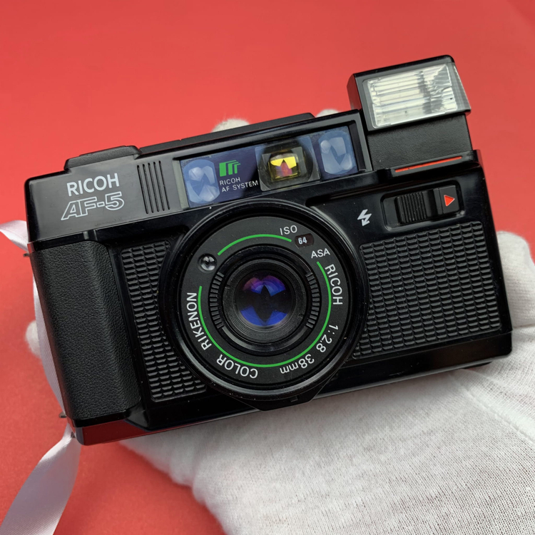 Aparat analogowy Ricoh XF-30