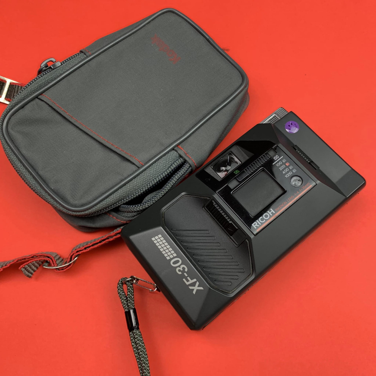 Aparat analogowy Ricoh XF-30