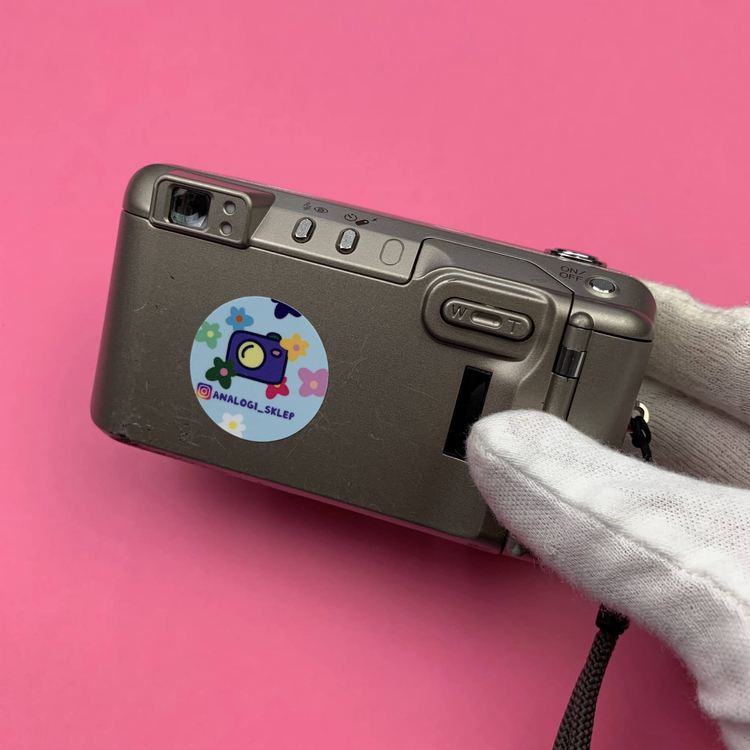 Minolta Freedom Zoom 125