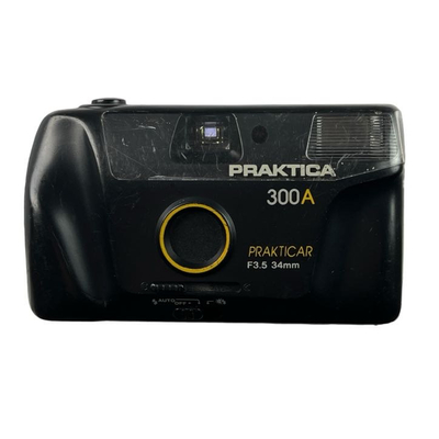 Aparat analogowy Praktica 300A