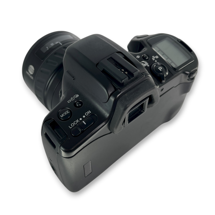 Aparat analogowy Minolta Dynax 500si Body + Obiektyw