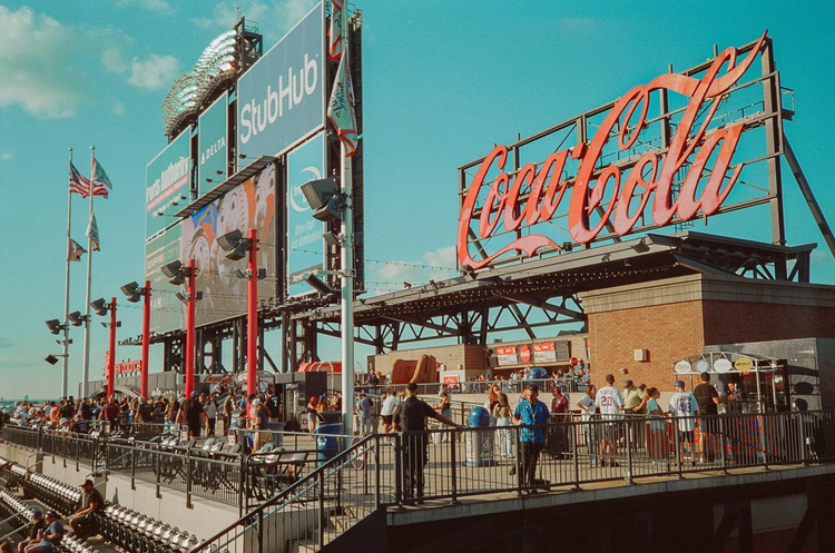 Aparat analogowy Olympus Mju I