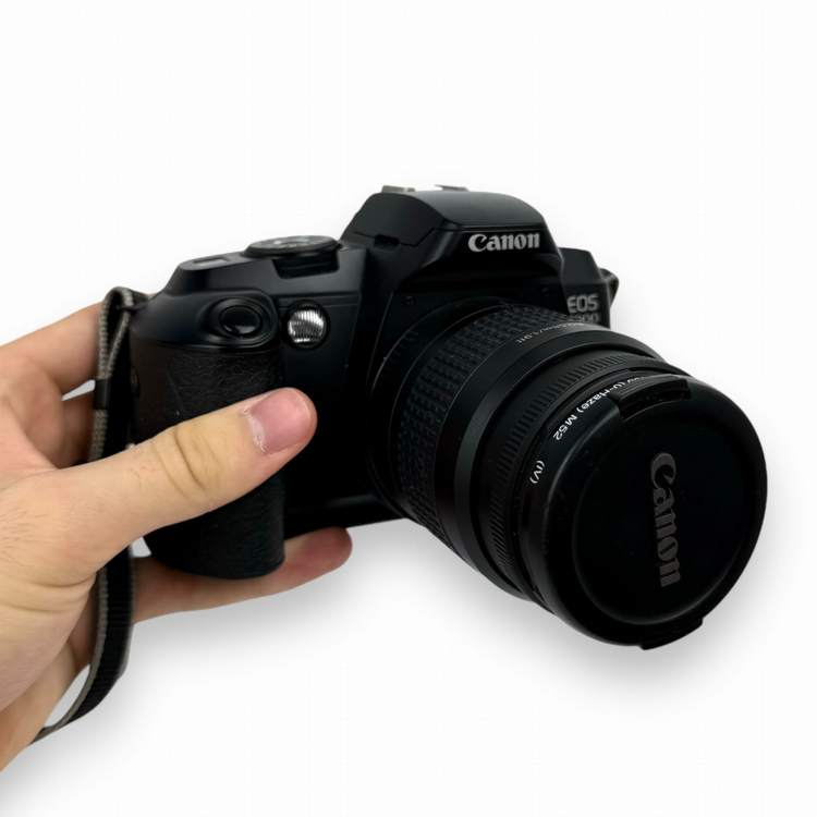 Aparat analogowy lustrzanka Canon Eos 5000