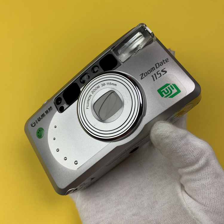 Aparat analogowy Fujifilm Zoom Date 115s