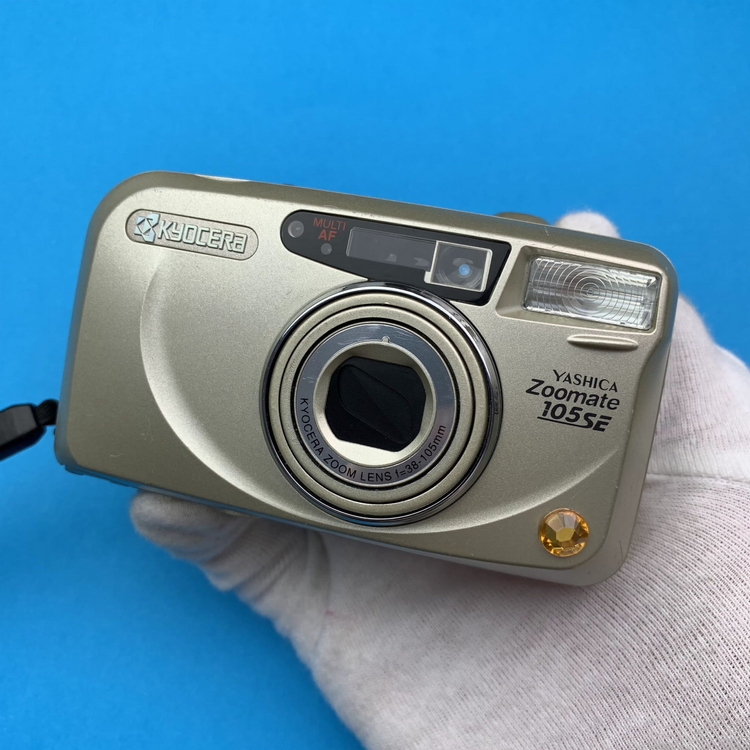 Yashica Zoomate 105se