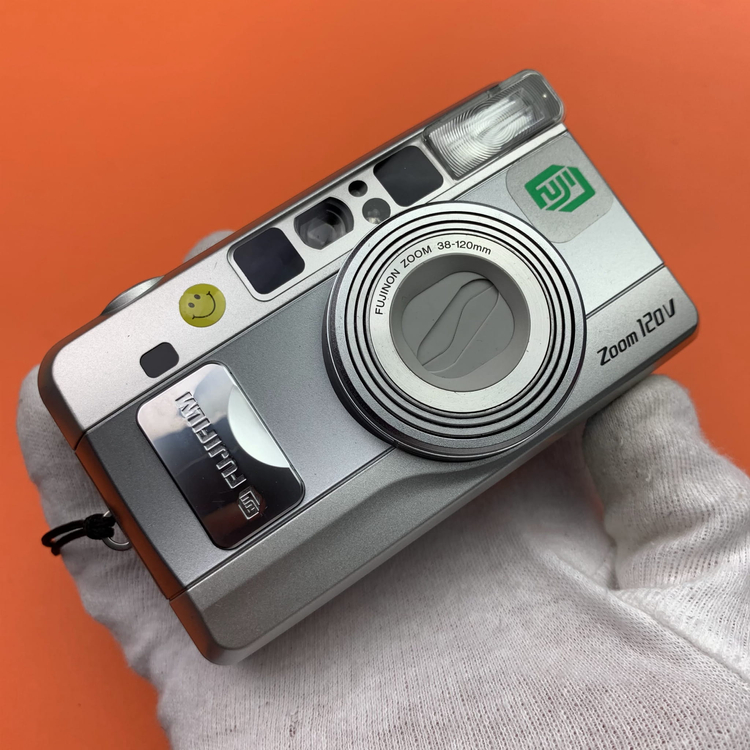 Aparat analogowy Fujifilm Zoom 120v