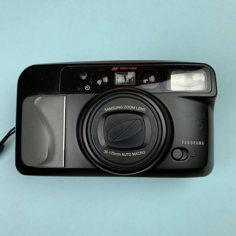 Samsung slim zoom 125