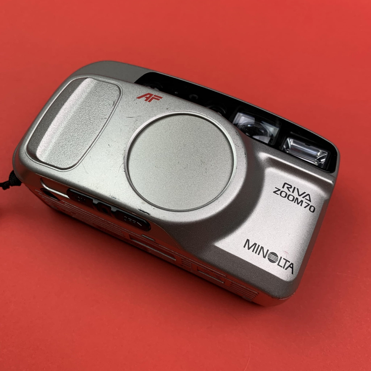Minolta Riva Zoom 70