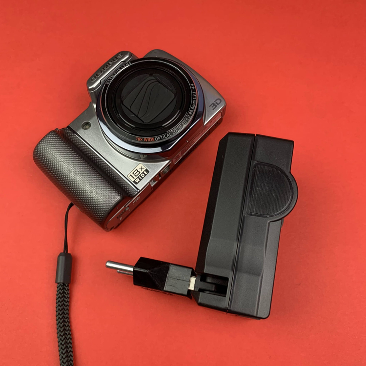 Aparat cyfrowy Olympus SZ-10 3D