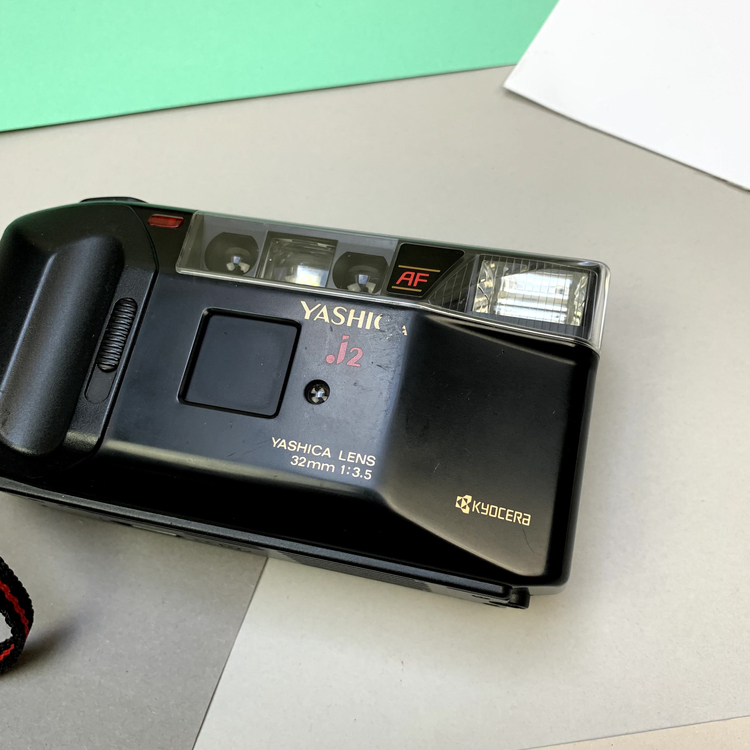 Yashica J2