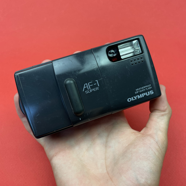 Aparat analogowy Olympus AF-1 Super