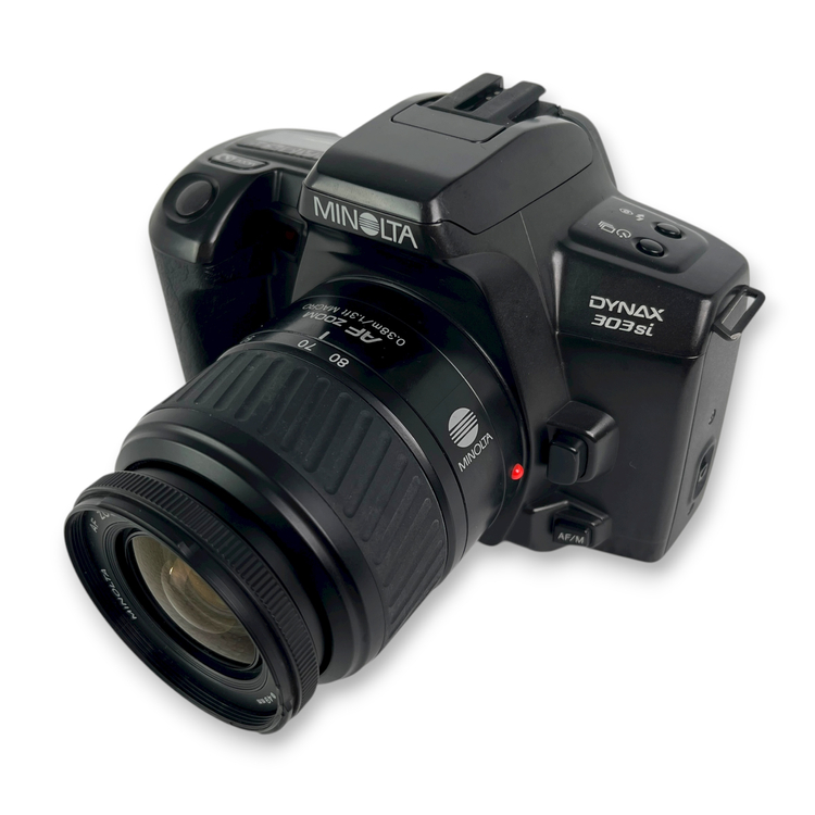 Aparat analogowy Minolta Dynax 303si Body + Obiektyw