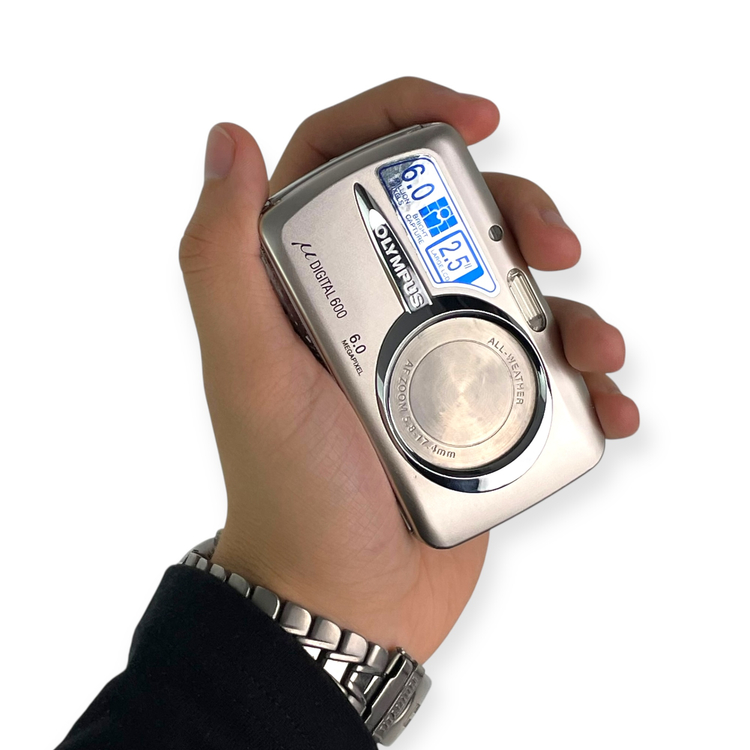 Aparat cyfrowy Olympus Mju 600