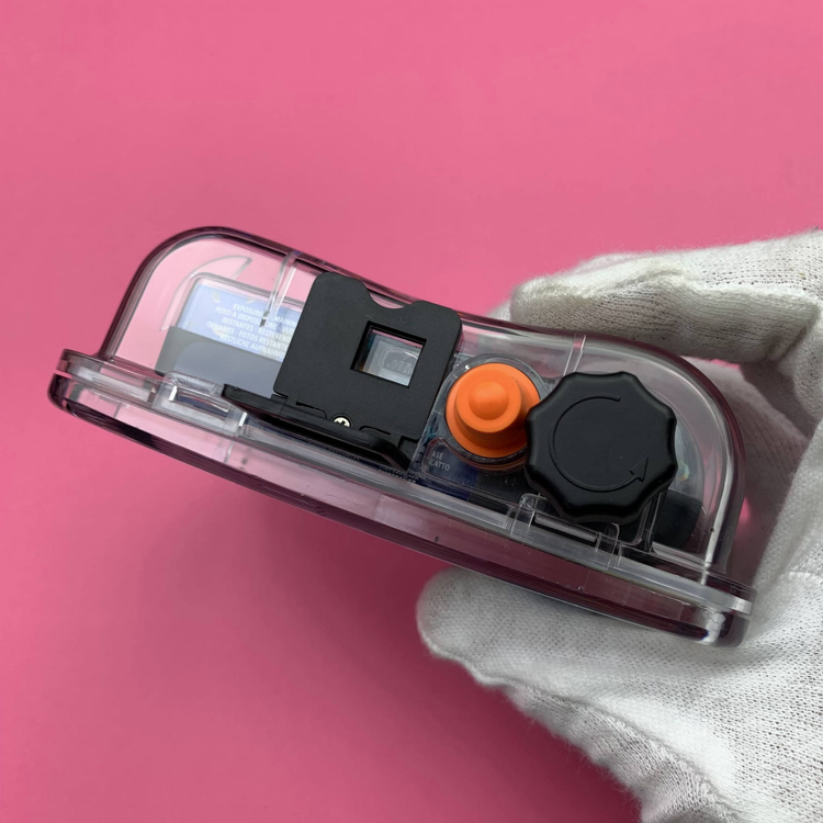 Podwodny aparat jednorazowy expired (1)