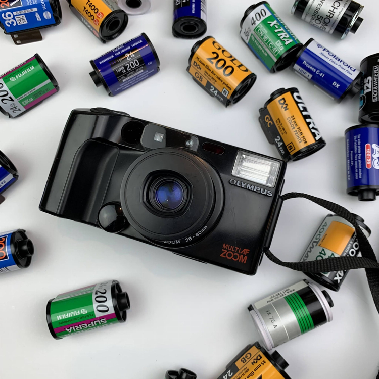 Olympus AZ-200 Superzoom