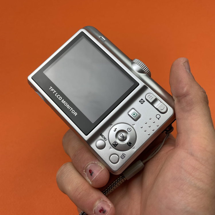 Aparat cyfrowy Maginon DC 6900